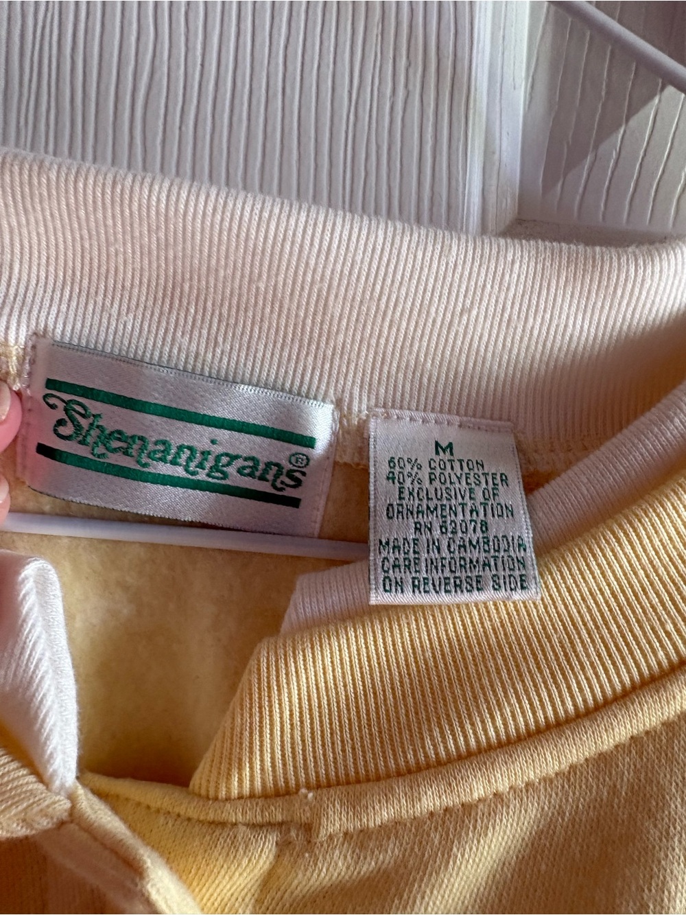 Vintage Shenanigans Floral Cardigan Sweatshirt Yellow Embroidered M Grandmacore - Picture 6 of 9
